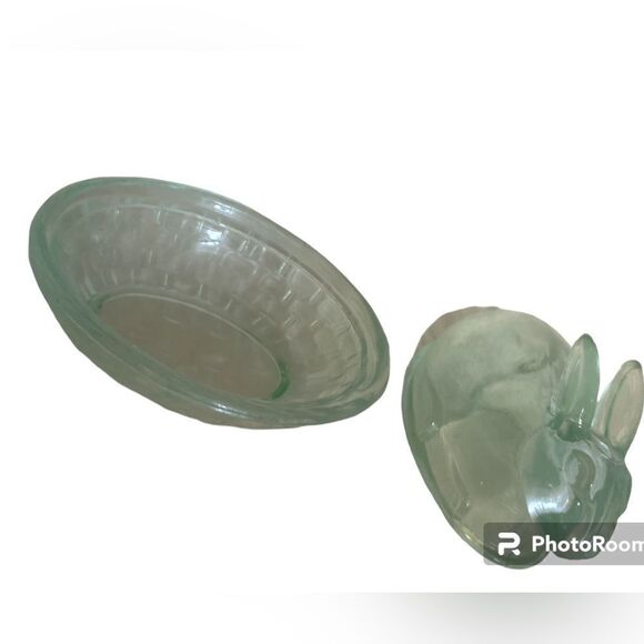 LE Smith Green Glass Bunny Rabbit On A Nest Covered Candy Dish - Picture 9 of 12